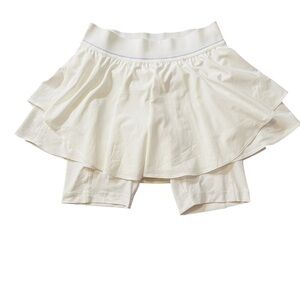 lululemon athletica White Tennis Skort Size 6 NWOT